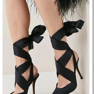 KAREN MILLEN  Satin Tie Court High Heels NEW Black Size 6